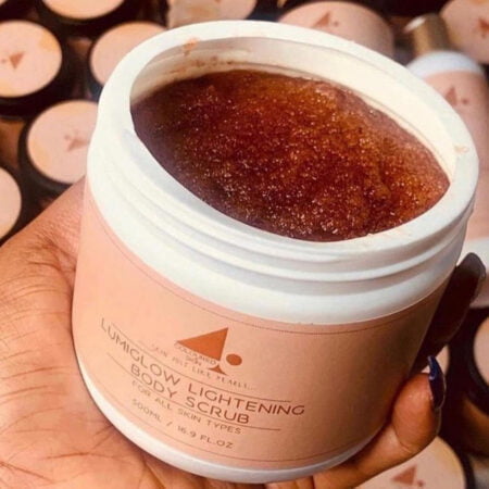 Lumiglow Lightening Body Scrub by 4CS